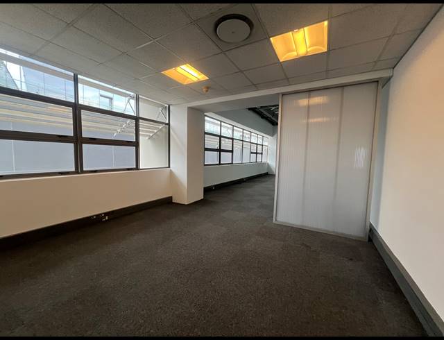 94M² OFFICE TO LET IN ROSEBANK